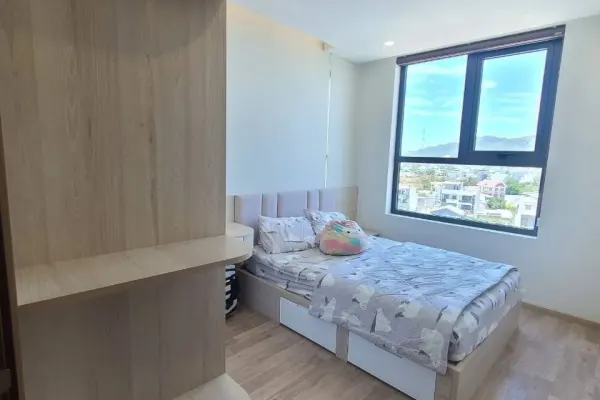 Квартира, 3 спальни · 81 м² 3