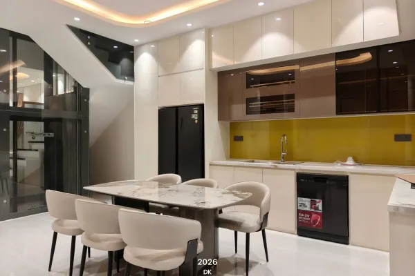 Дом, 3 спальни · 270 м²