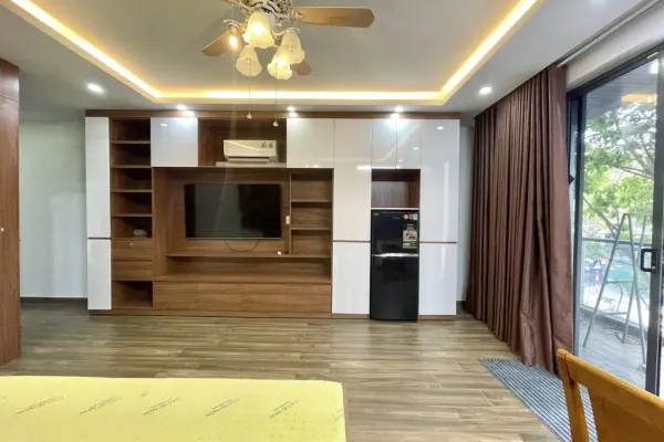 Дом, 4 спальни · 400 м² 4