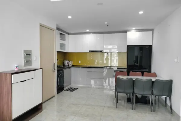 Квартира, 2 спальни · 83 м² 3