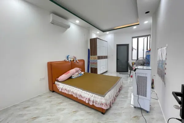Дом, 3 спальни · 170 м² 2