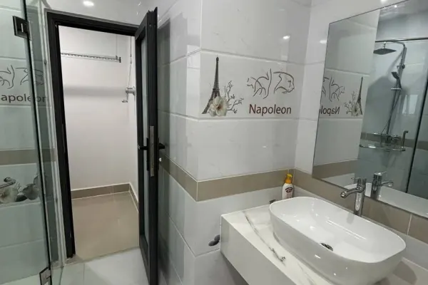 Квартира, 2 спальни · 74 м² 4