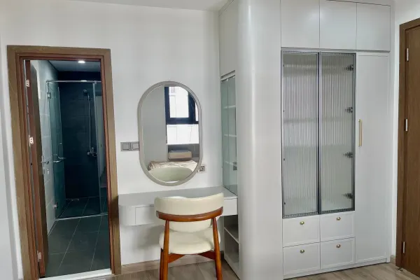 Квартира, 3 спальни · 90 м² 3