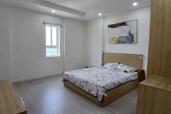 Квартира, 2 спальни · 80 м² 3