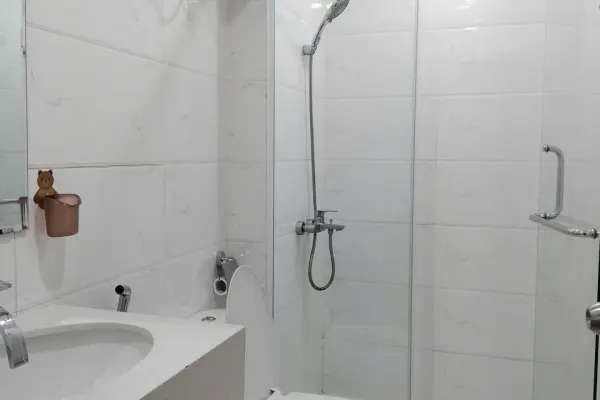Квартира, 2 спальни · 80 м² 4