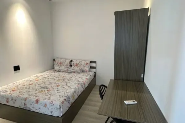 Квартира, 4 спальни 3