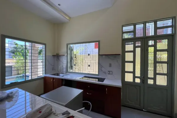 Вилла, 3 спальни · 400 м² 3