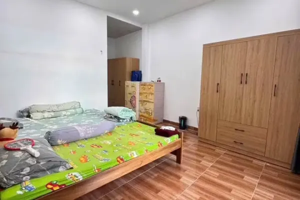 Дом, 3 спальни · 142 м² 6