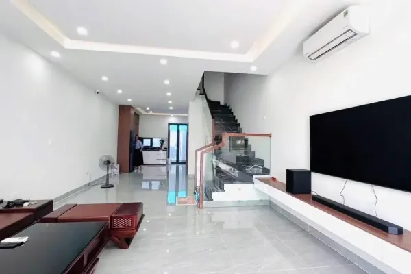 Вилла, 3 спальни · 270 м² 2