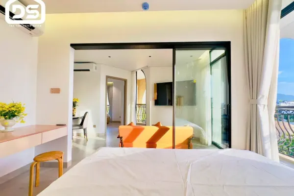 Квартира, 2 спальни · 80 м²