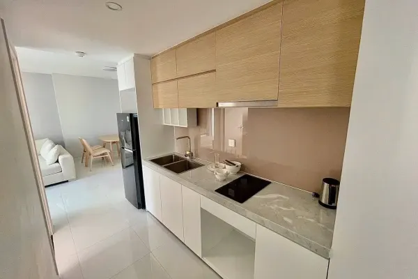 Квартира, 2 спальни · 70 м² 3