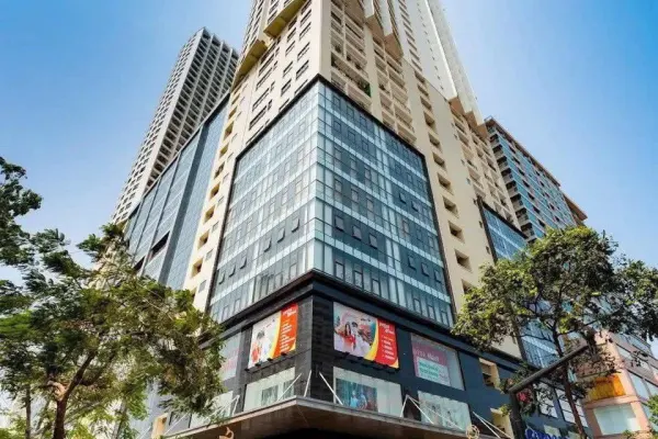 Квартира, 3 спальни · 100 м²