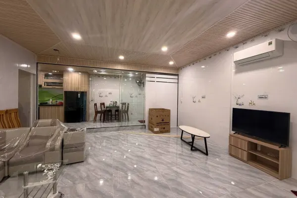 Квартира, 2 спальни · 70 м² 3