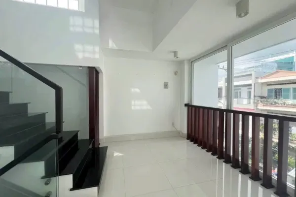 Вилла, 5 спален · 300 м²