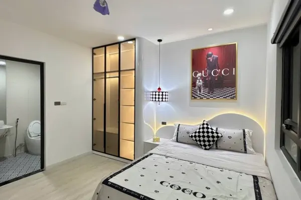 Квартира, 3 спальни · 73 м²