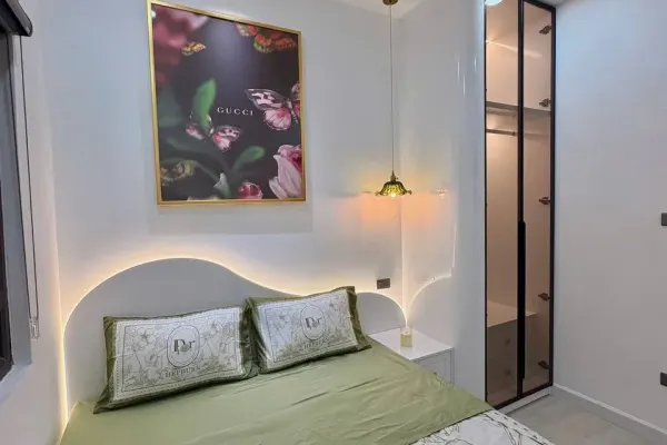 Квартира, 3 спальни · 73 м² 3
