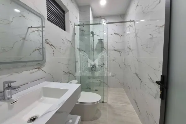 Вилла, 4 спальни · 350 м²