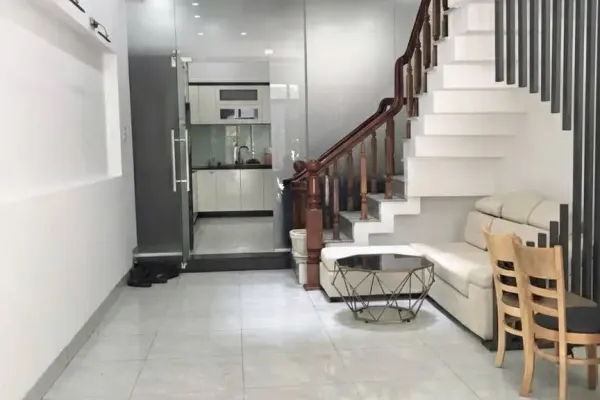 House, 4 спальни 2