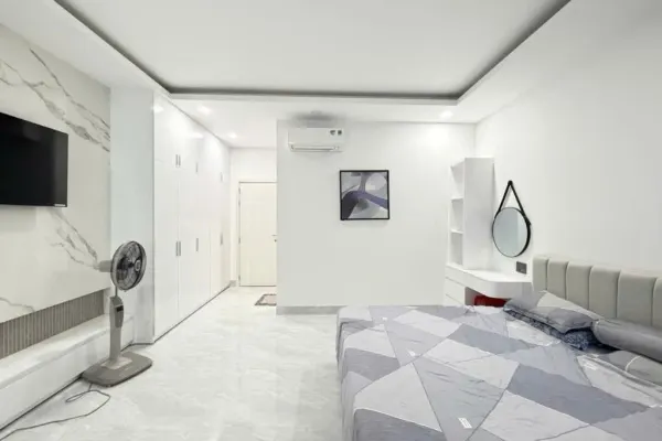 Дом, 3 спальни · 270 м² 6