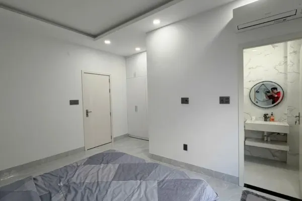 Дом, 3 спальни · 270 м² 9