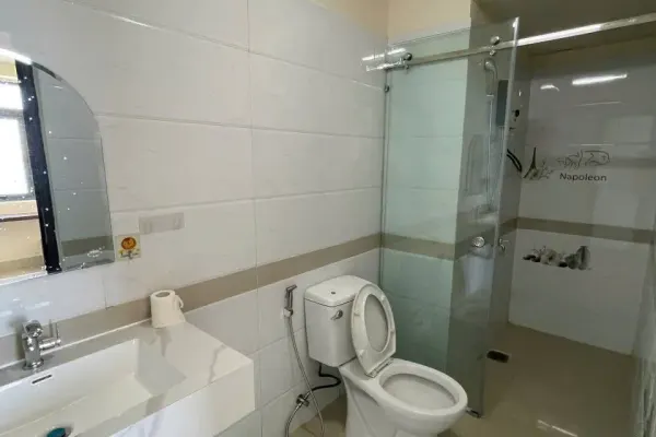Квартира, 3 спальни 3