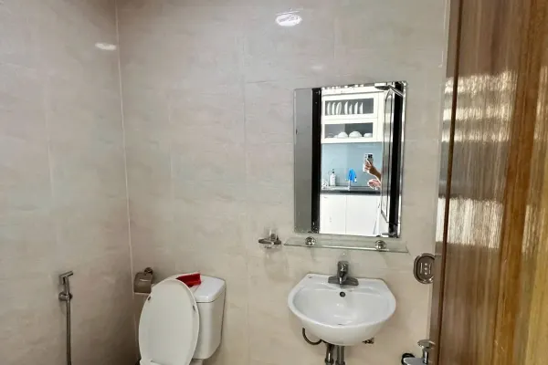 Квартира, 2 спальни · 68 м² 4