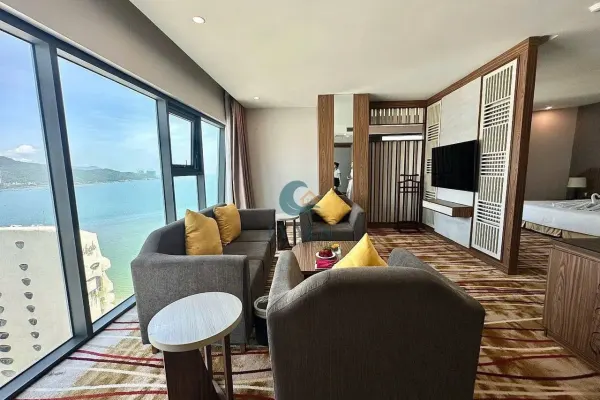 Квартира, 1 спальня · 70 м² 7