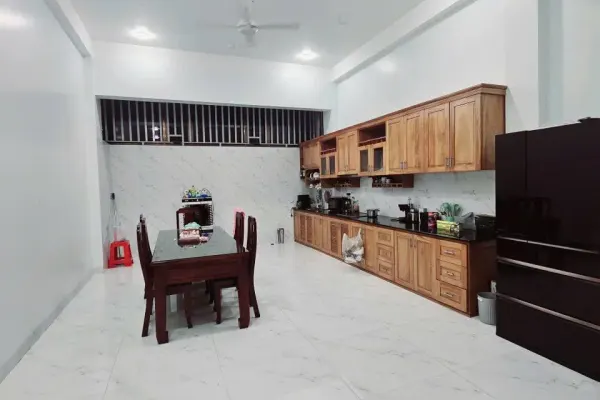 Дом, 4 спальни · 70 м² 2