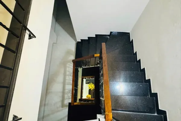 Дом, 5 спален · 130 м² 5