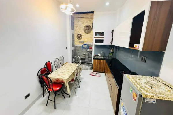 Дом, 5 спален · 130 м² 9