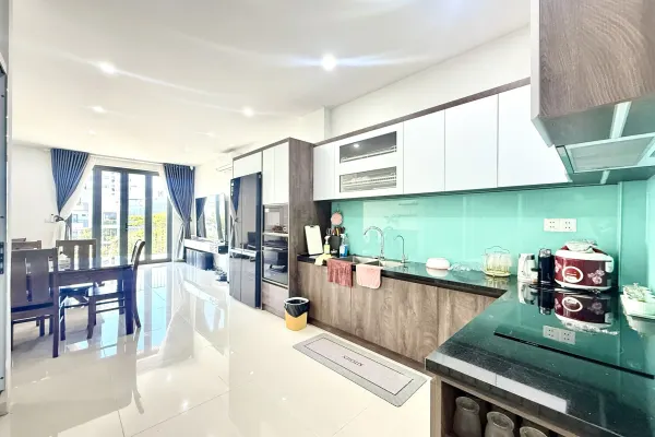 Дом, 3 спальни · 400 м² 5
