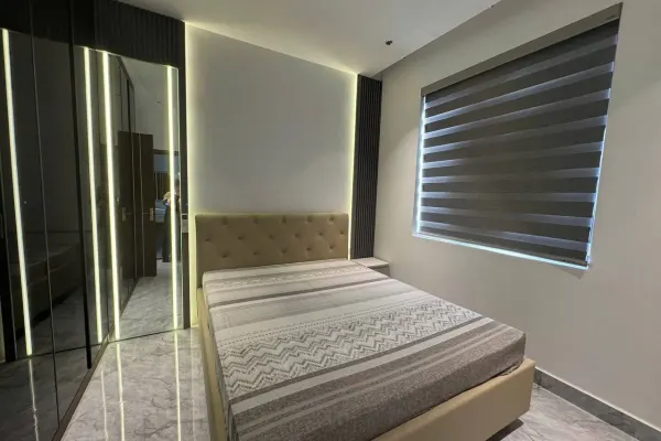 Дом, 4 спальни · 270 м² 5