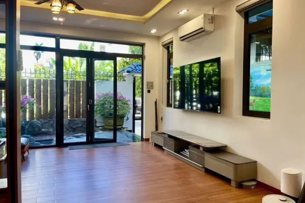 Вилла, 3 спальни · 450 м²