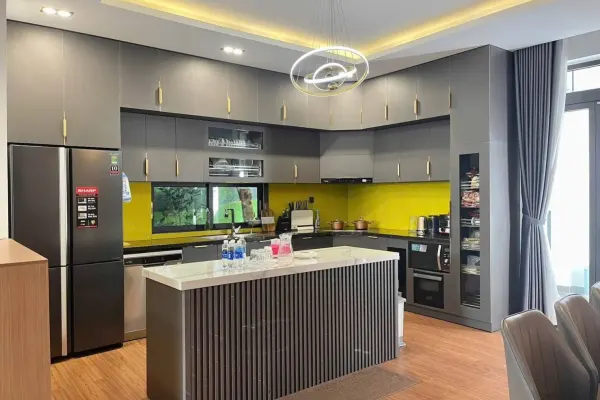 Вилла, 3 спальни · 450 м² 2