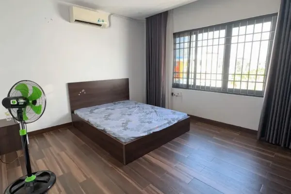 Дом, 3 спальни · 270 м² 8