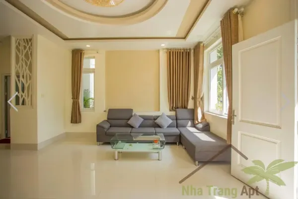 Villa, 5 спальни, 300.00 м² 3