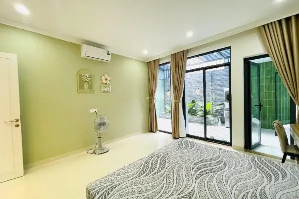 Квартира, 2 спальни · 100 м² 8