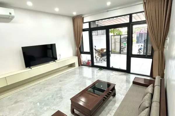 House, 3 спальни, 100.00 м²
