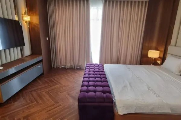Дом, 4 спальни · 270 м² 8