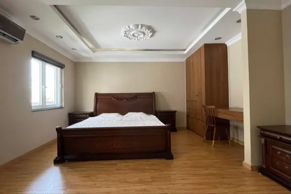 Вилла, 4 спальни · 180 м² 2