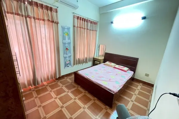 Дом, 4 спальни · 80 м² 2