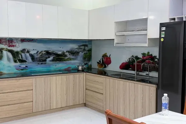 Дом, 3 спальни · 200 м² 4