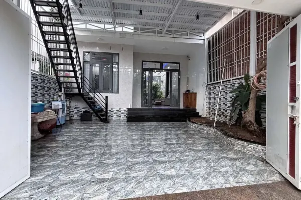 Дом, 3 спальни · 200 м² 8