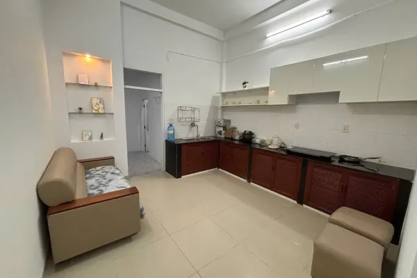 Дом, 4 спальни · 92 м² 4