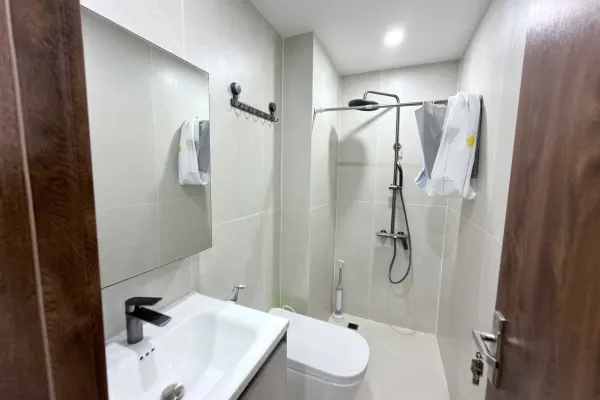 Квартира, 2 спальни · 80 м² 5