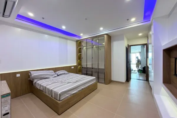 Квартира, 2 спальни · 80 м² 8