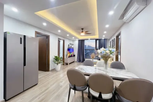 Квартира, 3 спальни · 90 м²