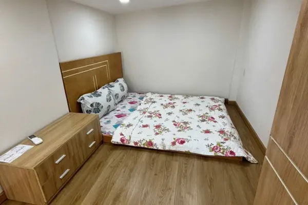 Дом, 3 спальни · 200 м² 3