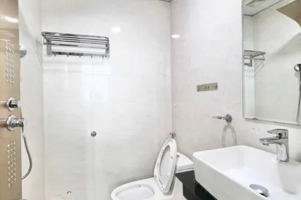Квартира, 2 спальни · 68 м² 9