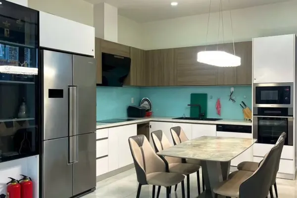 Вилла, 4 спальни · 450 м² 3